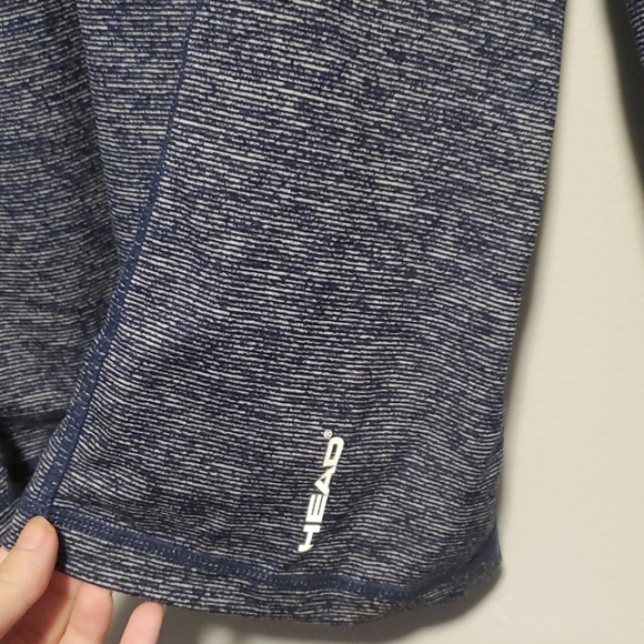 💫 2/$30 • Athletic top - Picture 3 of 4